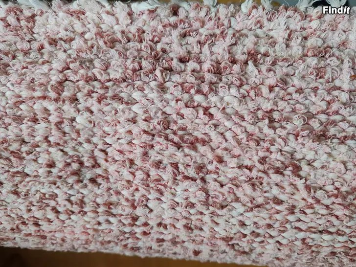 Säljes Rosa matta