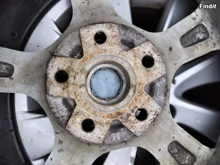 Myydään Nordman 205 55 16