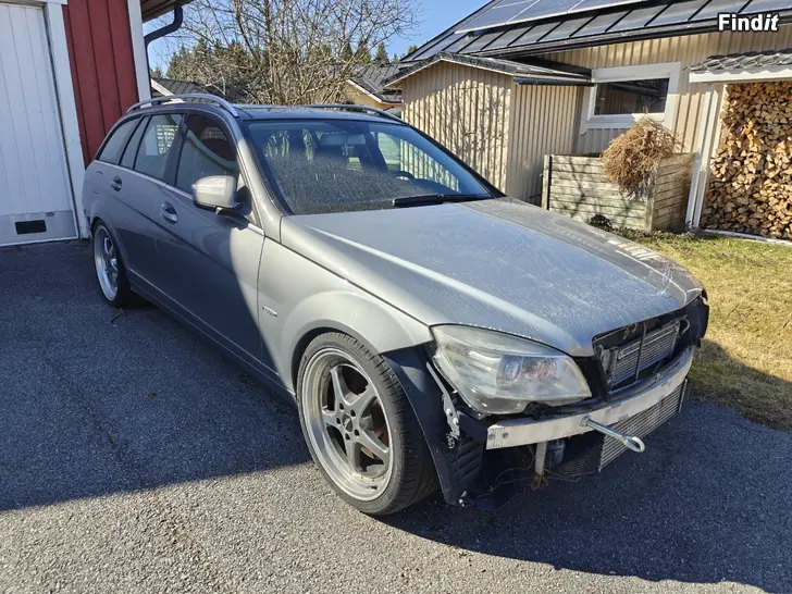 Säljes Mercedes C320 W204 2008 projekt
