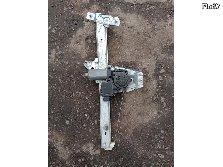 Myydään Toyota Avensis 2001 vasen etulasin nostin Bosch 0130821753