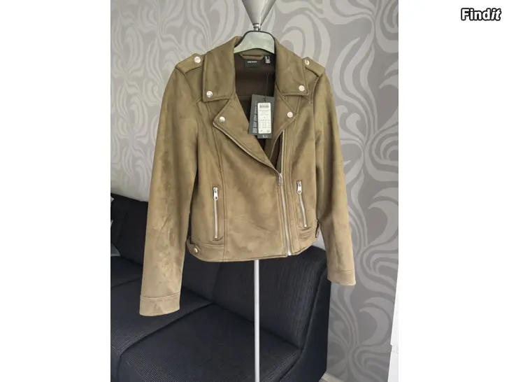 Myydään Vero Moda biker-takki, uusi lapuilla, koko S