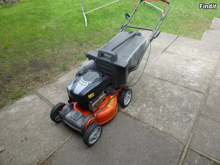 Myydään Husgvarna  Leikkuri