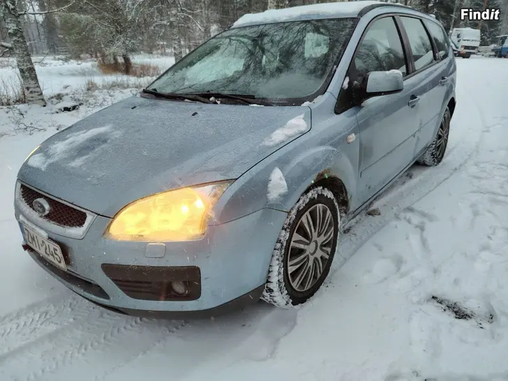 Myydään Ford Focus juuri katsastettu