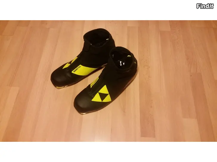 Myydään Fischer Speedmax Jr NNN monot koko 39 40e