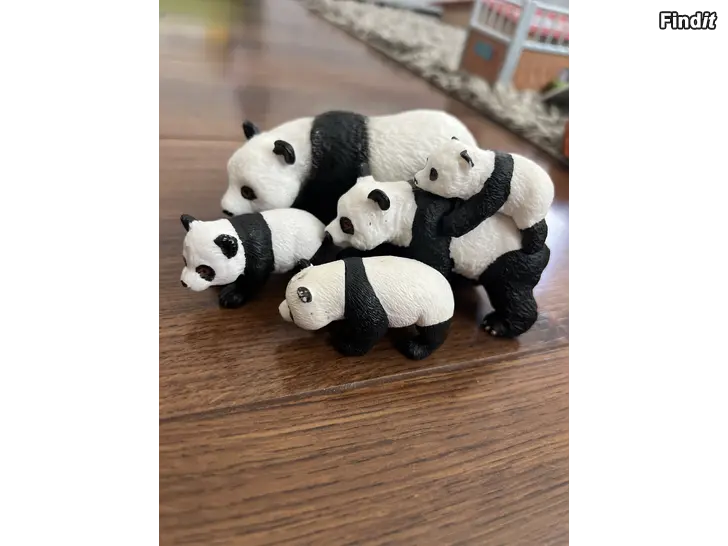Säljes Schleich panda familj