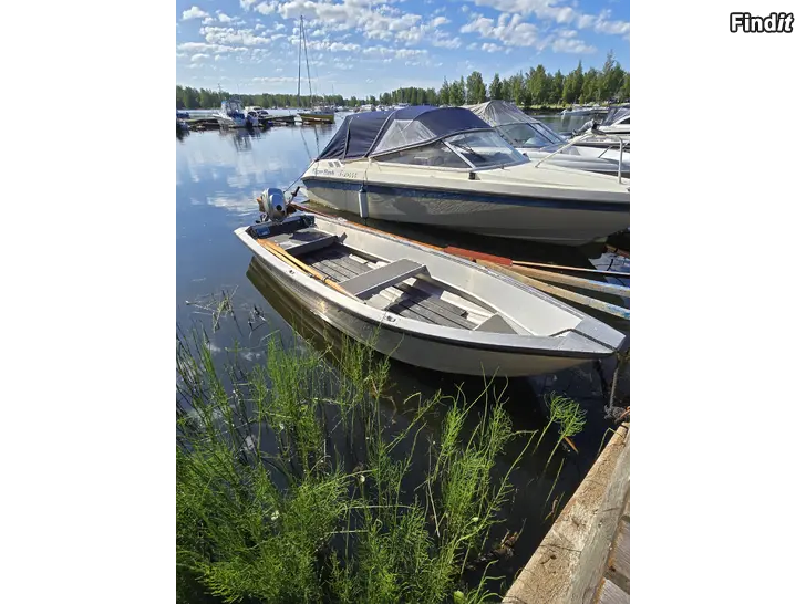 Myydään Buster