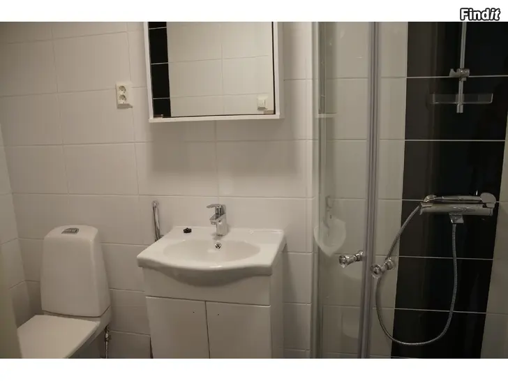 Uthyres Renoverad 2r+k på ca 45 m2 i Vasa. Ingen eluppvärmning