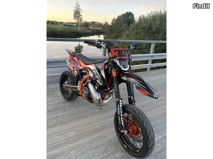 Myydään KTM EXC 300 TPI Six Days