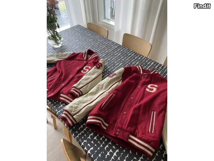 Myydään Vaasan Sportin baseball takki