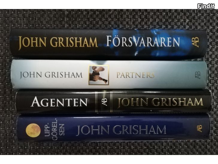 Säljes John Grisham Böcker