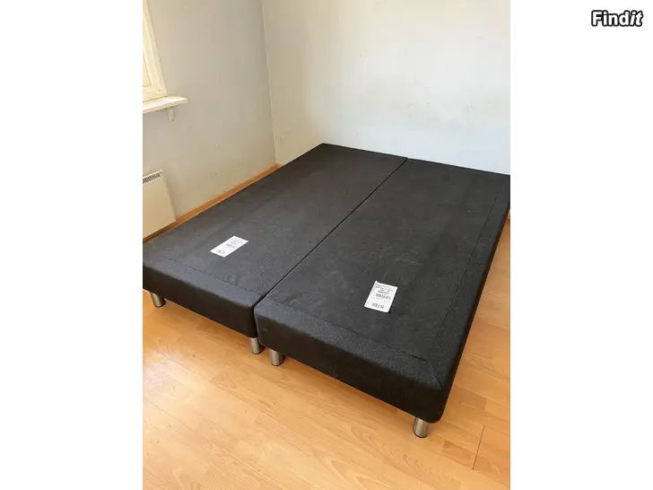 Säljes Sängbotten