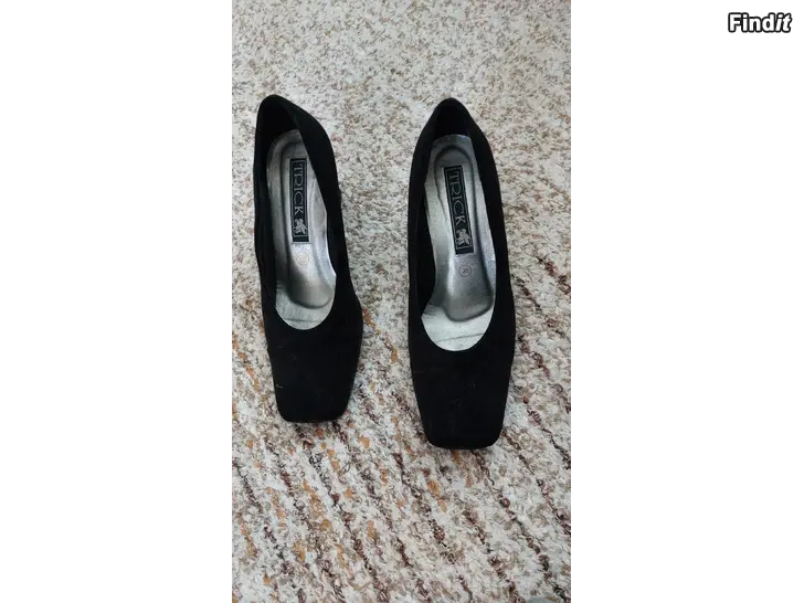 Säljes Trick  mocka skor