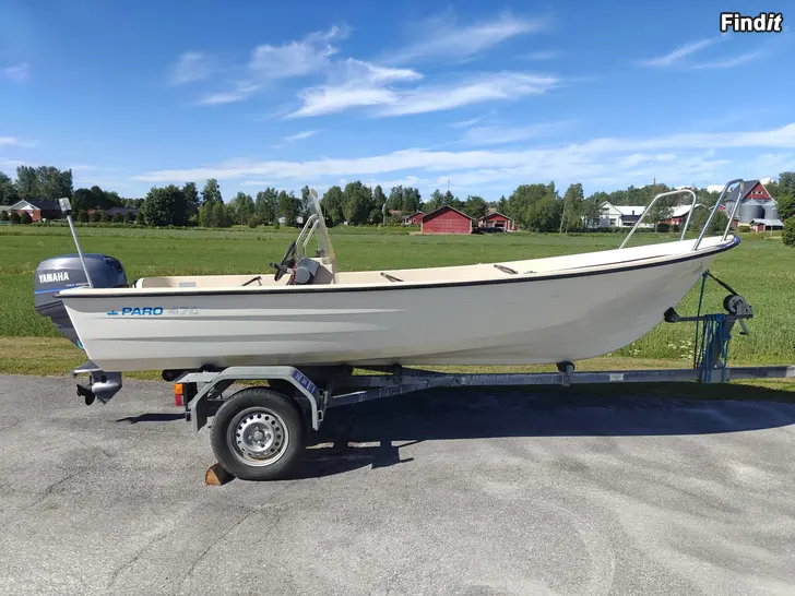 Säljes PARO 470 mittpulpet båt + Yamaha 20 hk 4-takt  AKU-trailer