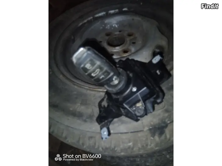 Säljes Audi q7 delar 3