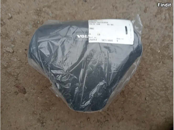 Myydään Volvo S60 2002 kuljettajan turvatyyny 9208345