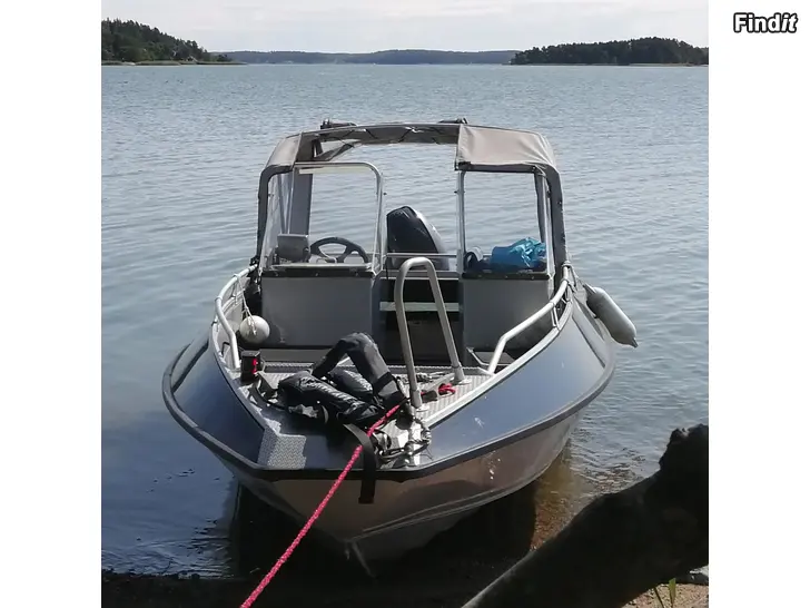 Myydään Kesäksi veneilyn upeita elämyksiä