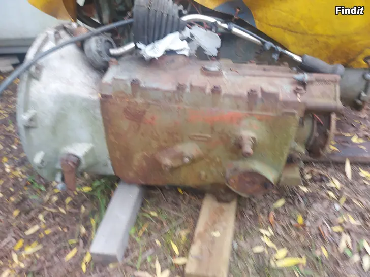 Myydään Volvo N7 vaihdelaatikko
