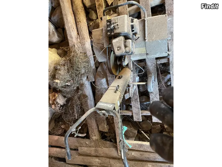 Myydään Jordfräs Caravan