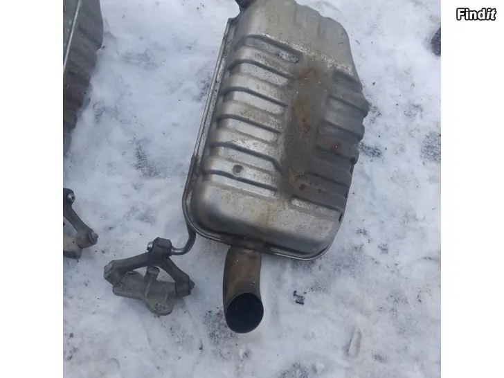 Myydään Audi V6 Tdi takapöntöt