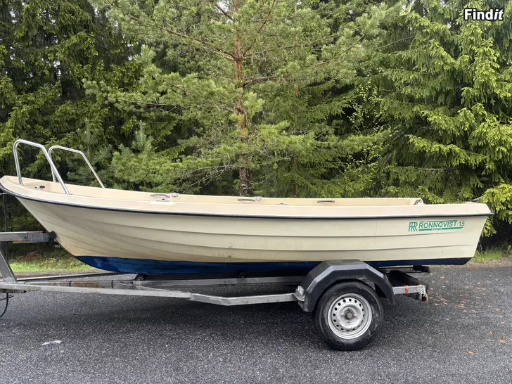 Säljes Rönnqvist 15 med med 10hk Evinrude