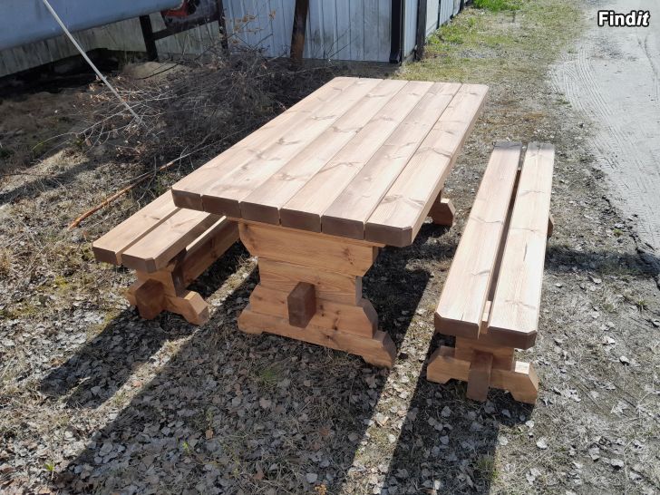 Myydään Stockbord och bänkar