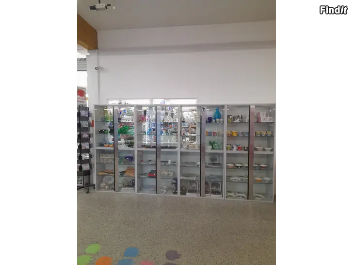 Myydään Uuden ja vanhantavaran aarreaitta