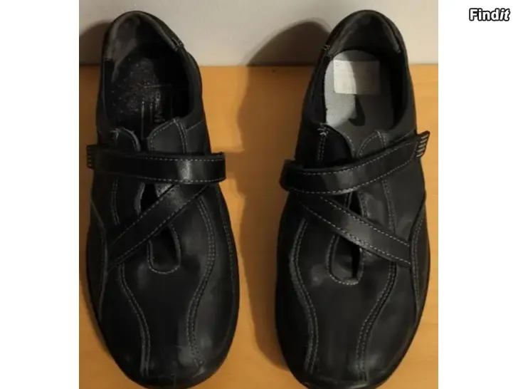 Säljes Sievi kengät naisten lautaset matceramica