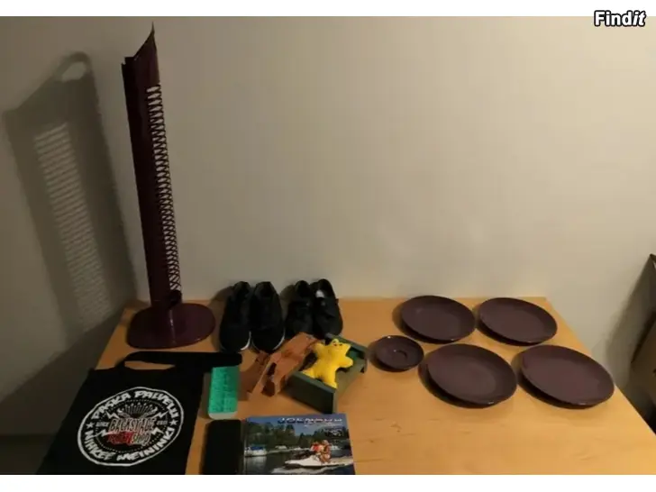 Säljes Puu koira CD teline