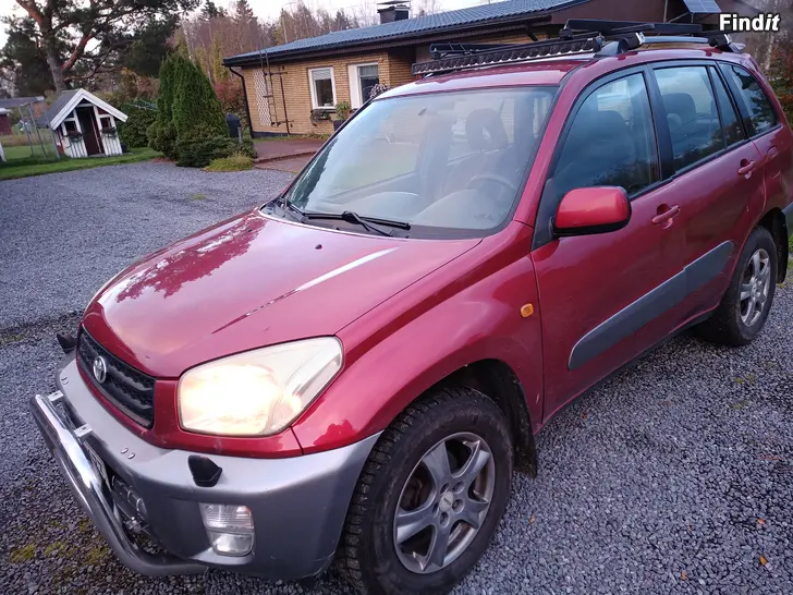 Säljes RAV4