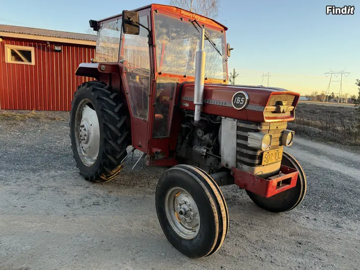 Säljes Massey-Ferguson 165 med schaktblad