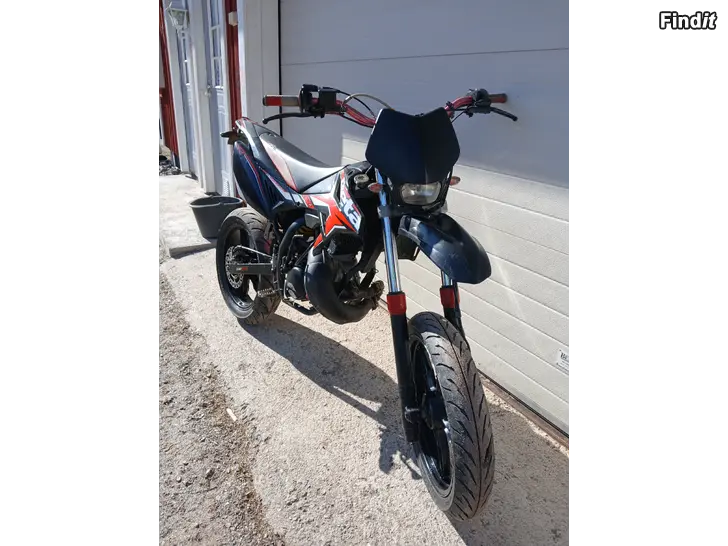 Myydään Säljes Beta RR 50