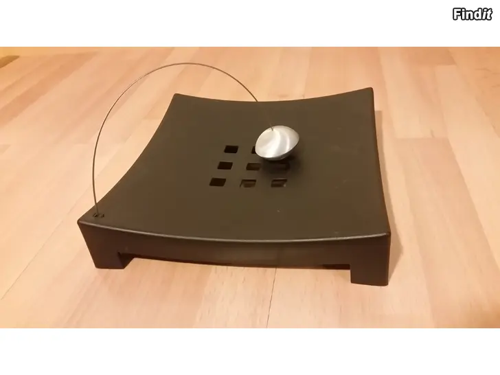 Myydään Servettiteline painolla musta Ikea 4e