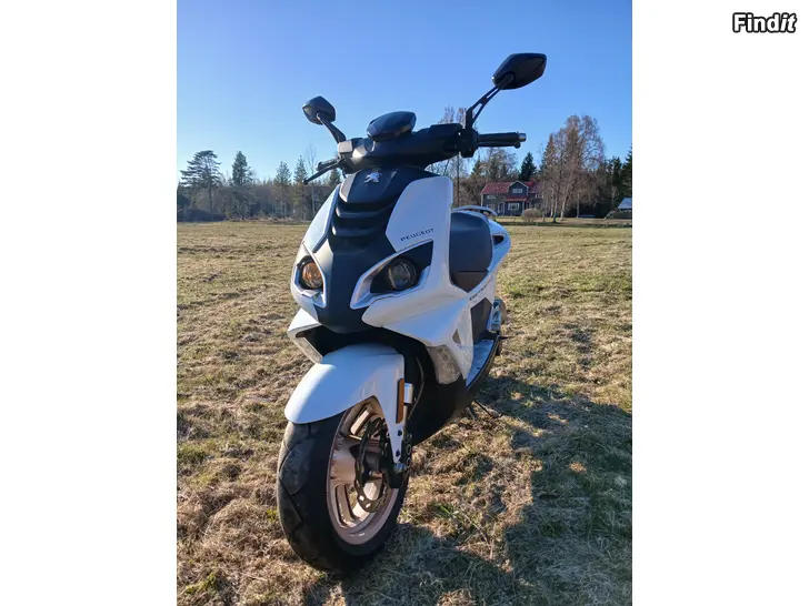 Säljes Peugeot speedfight 4