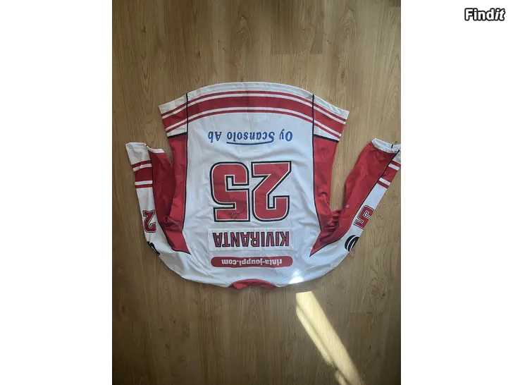 Myydään Joel kiviranta gameworn paita nimarilla