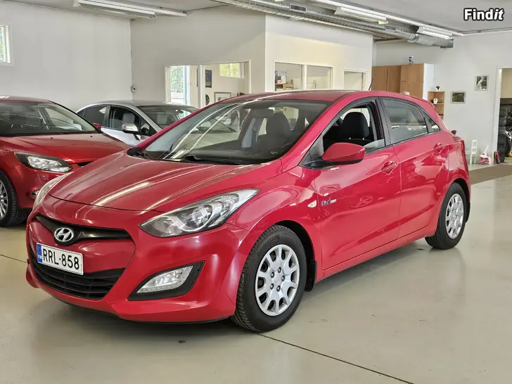 Säljes HYUNDAI i30 5d 1.4 iSG, 131tkm -13 bes. 1/25