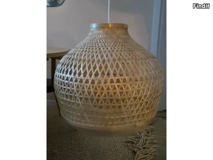 Säljes Ikea Misterhult taklampa