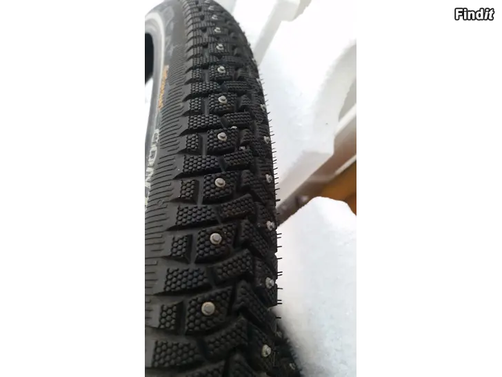 Myydään Polkupyörän nastarenkaat hyvät Continental pistosuojatut 28tum 45e