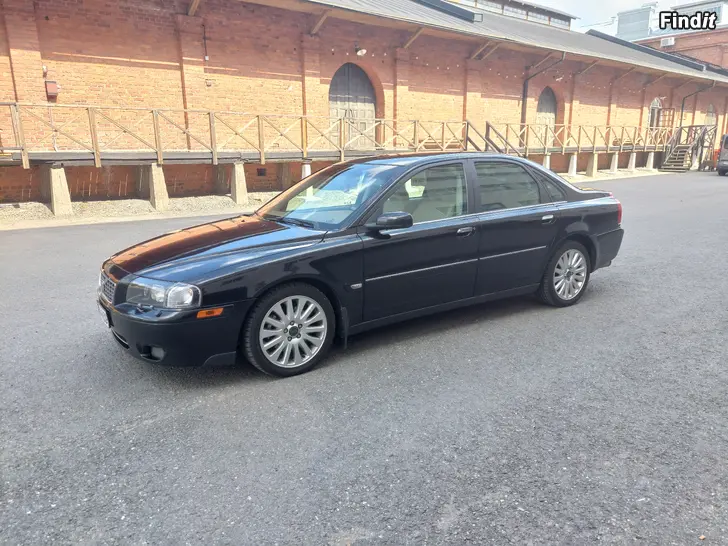 Myydään volvo s80 2.5 TURBO 210hv aj.296tkm  vm-04
