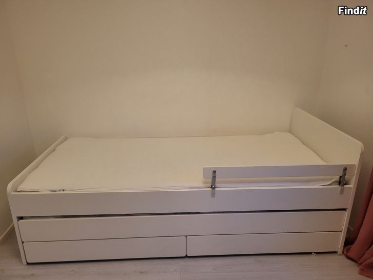 Säljes Ikea släkt utdragbar säng
