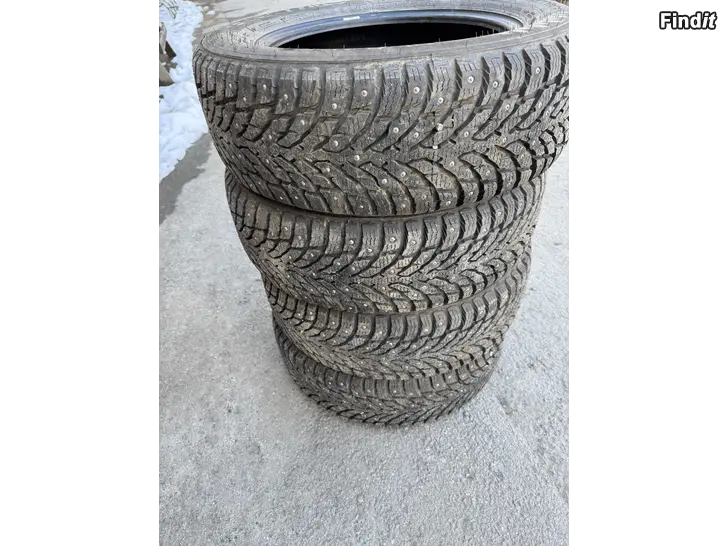 Myydään Nastarenkaat Nokian Hakkapeliitta 9 205/60R16