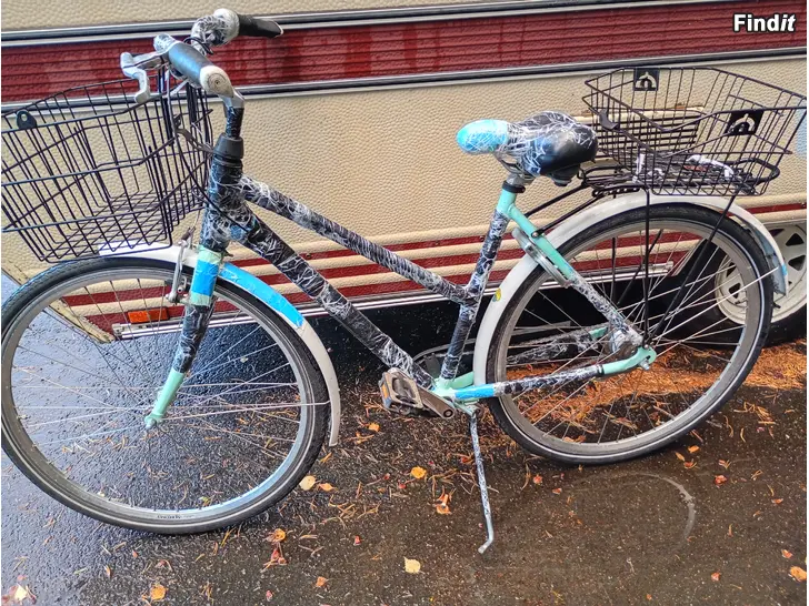 Myydään Solifer naisten pyörä