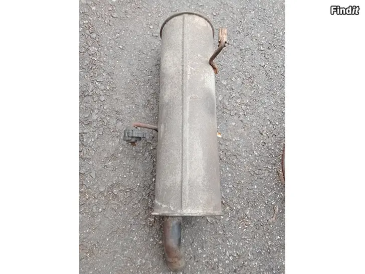 Myydään Peugeot 206 1,4 2008 takavaimennin