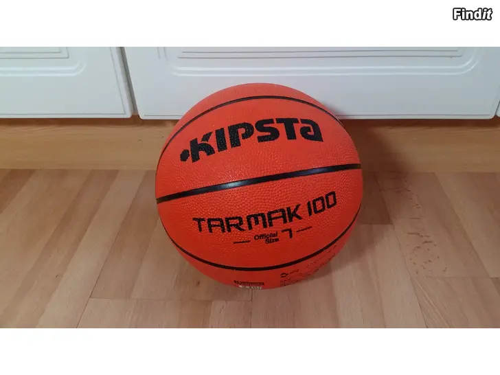 Myydään KIPSTA  Tarmak 100 koripallo S7   -8e