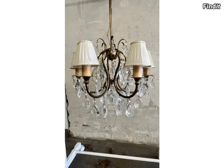 Säljes Kristalkrona