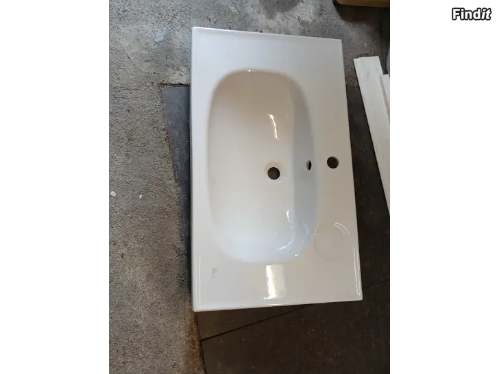 Myydään Lavoar