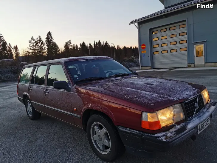 Myydään Volvo 940 GLT