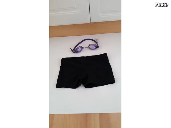 Myydään poikien Tribute uikkarit ja Speedo Jet uimalasit 6e