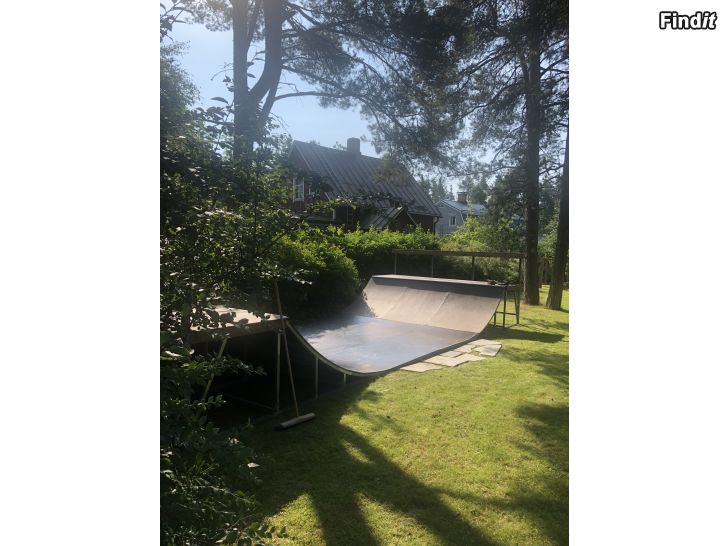 Säljes Skateboardramp