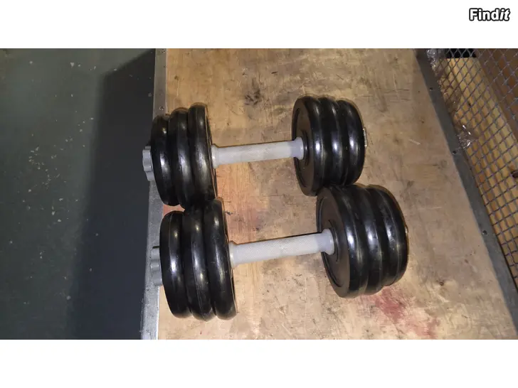 Myydään Säädettävä käsipainosetti 2 x 13,5kg