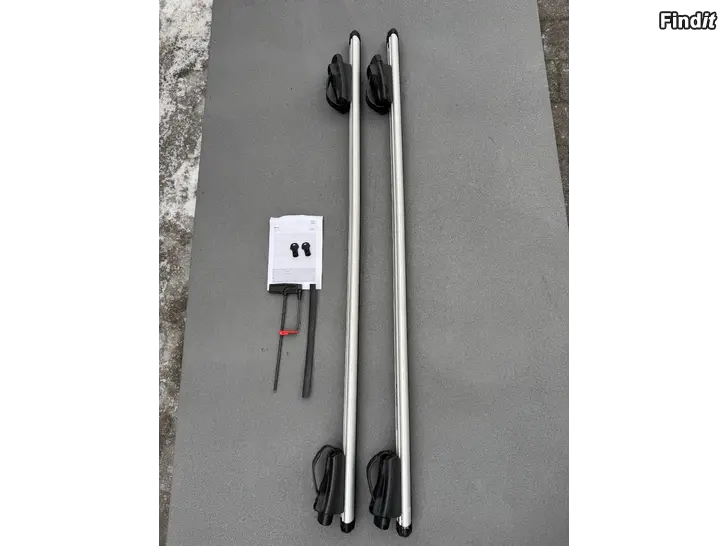 Myydään Toyota Rav4, IV 2012-2018 alkuperäiset kattotelineet